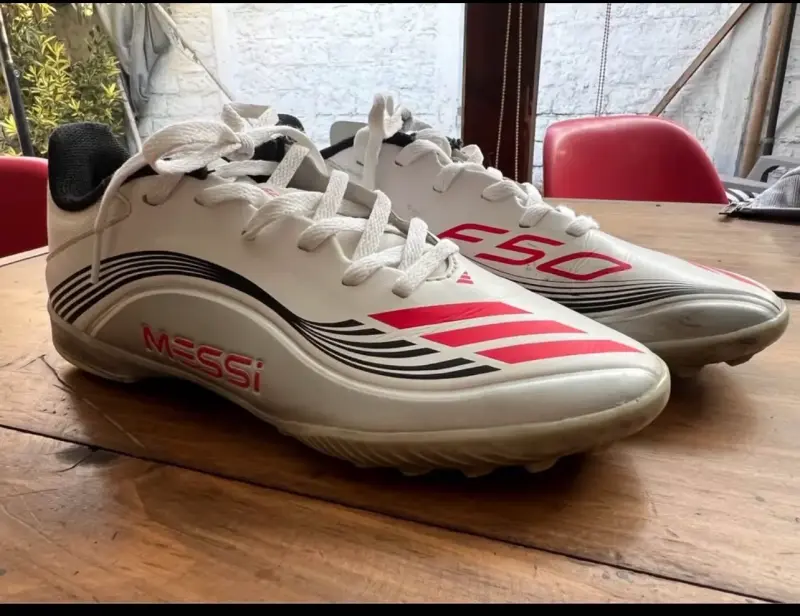 Zapatillas de fútbol Adidas Messi F50 blancas - 1