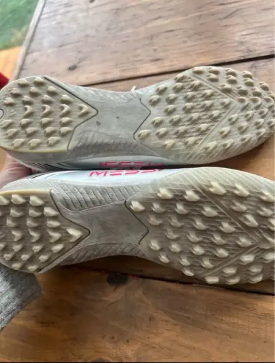 Zapatillas de fútbol Adidas Messi F50 blancas - miniatura 3