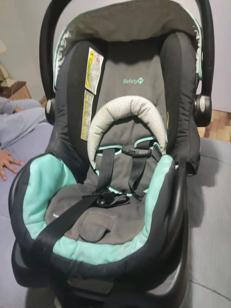 Coche de bebé con silla de auto Safety 1st - 2