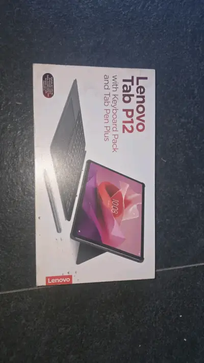 Tablet Lenovo Tab P12 con teclado y lápiz - miniatura 1