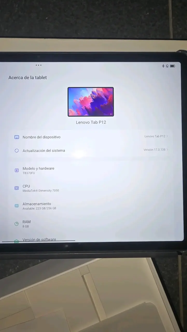 Tablet Lenovo Tab P12 con teclado y lápiz - 5