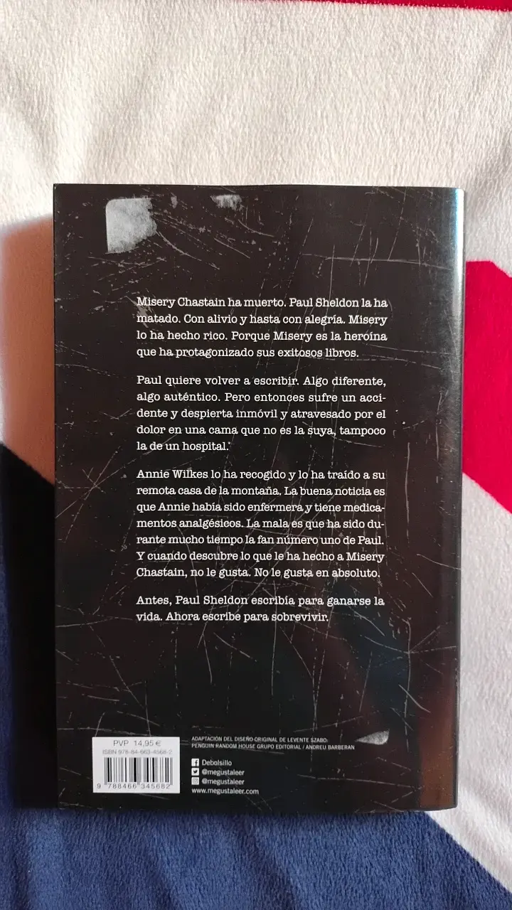 Libro Misery de Stephen King en buen estado - 2