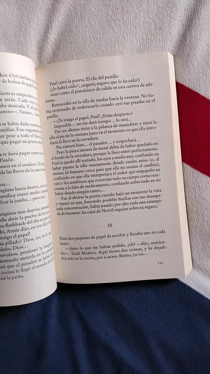 Libro Misery de Stephen King en buen estado - 5