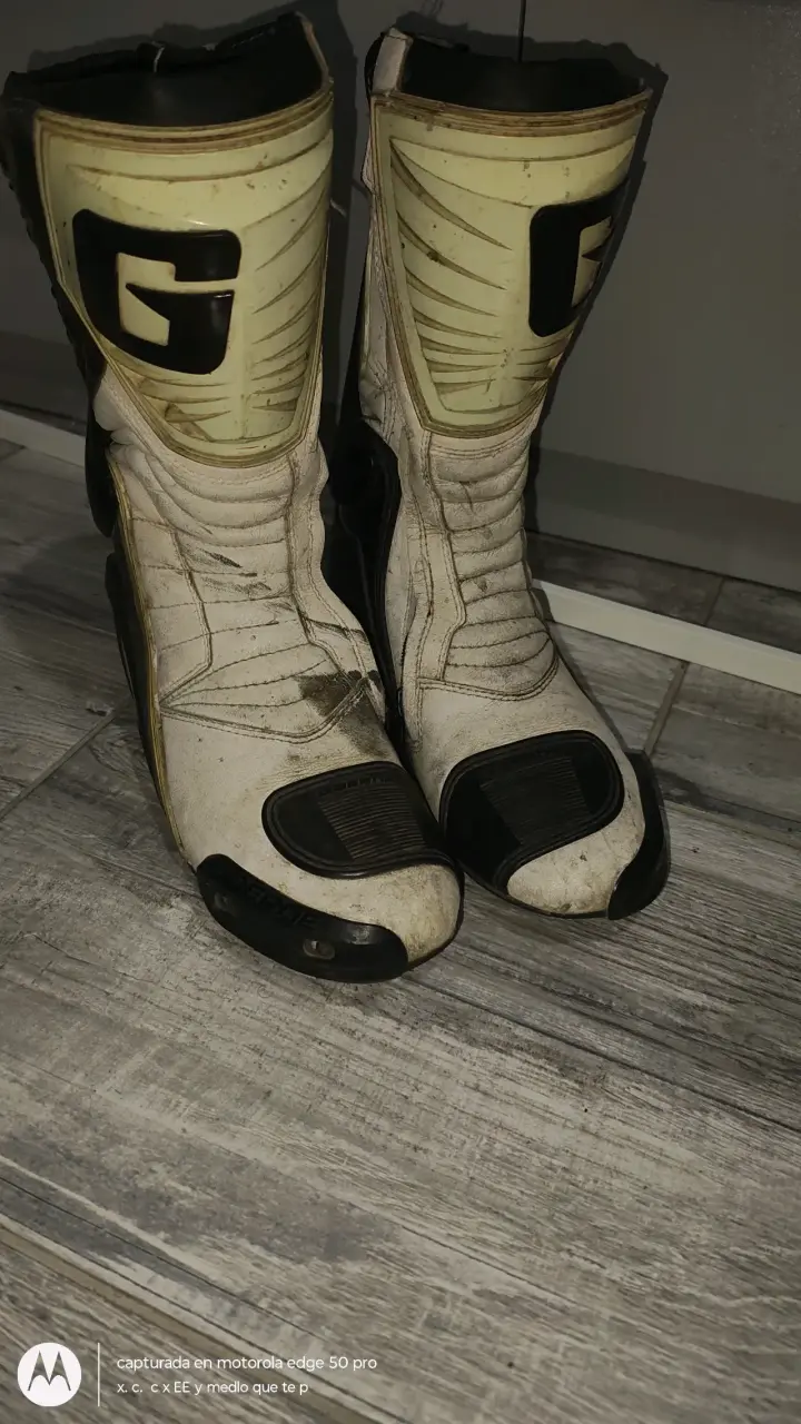 Botas Gaerne blancas y negras - 2