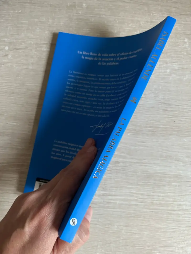 Libro 'La Palabra Mágica' de Isabel Allende - 5