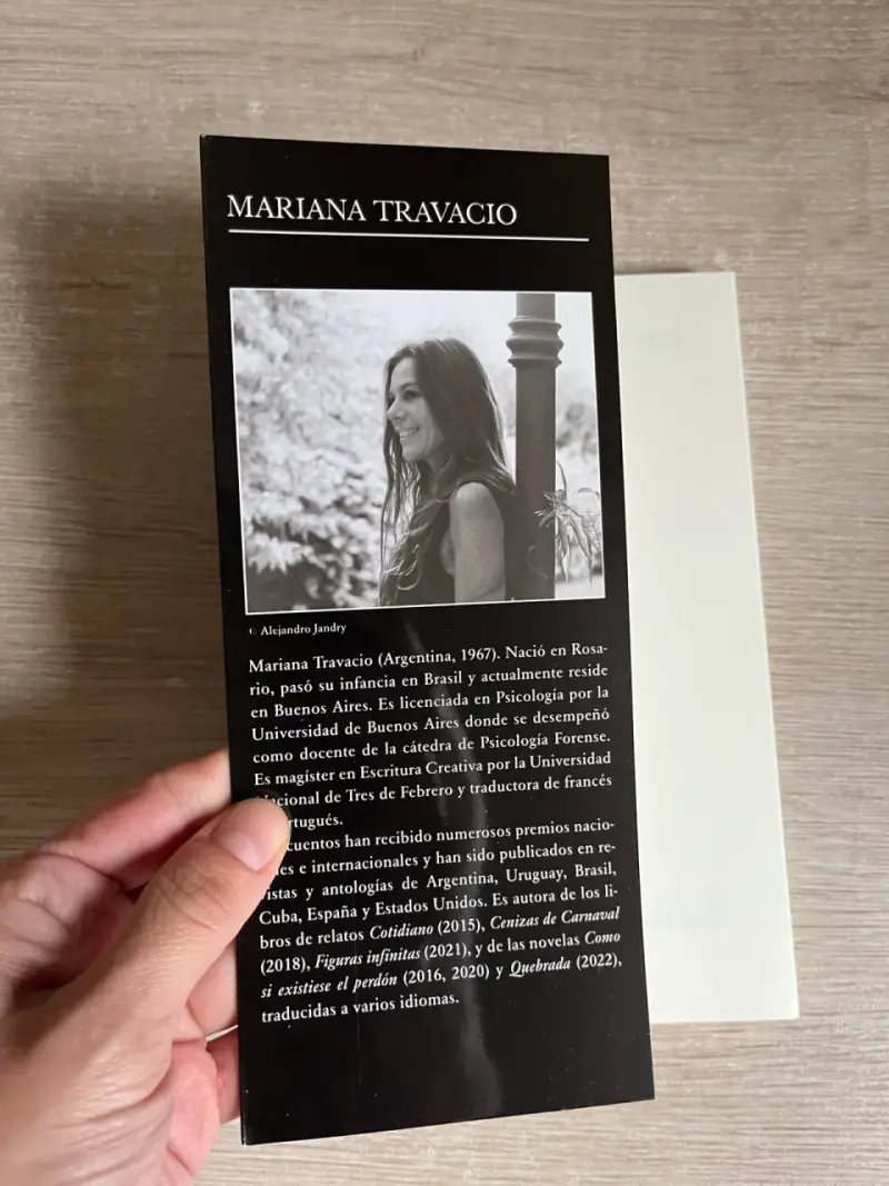 Libro 'Me Verás Caer' de Mariana Travacio - 2