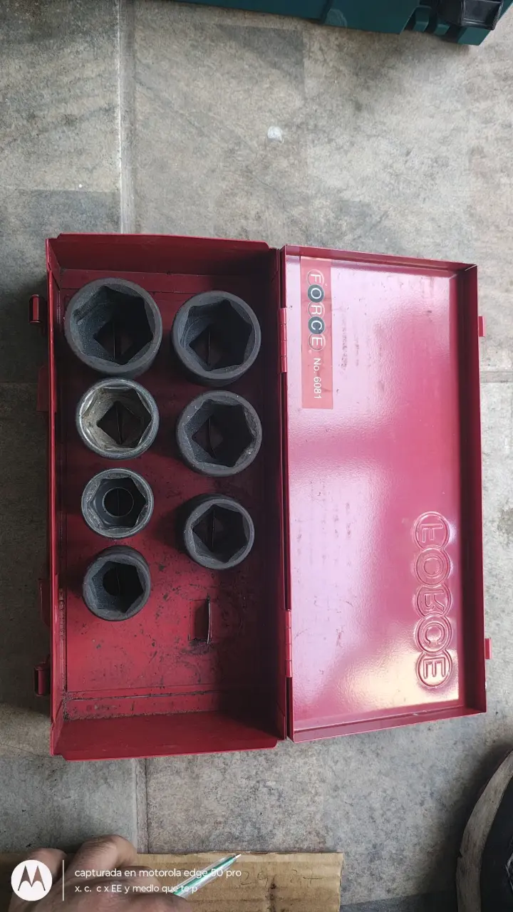 Juego de dados  3/4 impacto Force en caja metálica