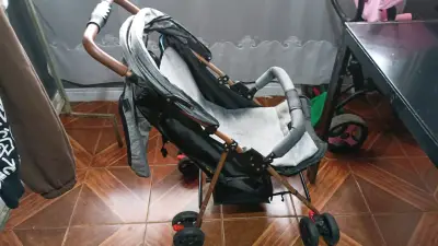 Coche de Paseo Plegable para Bebé - miniatura 2