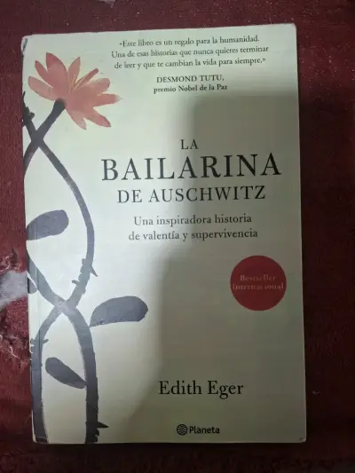 Libro 'La Bailarina de Auschwitz' de Edith Eger - miniatura 1