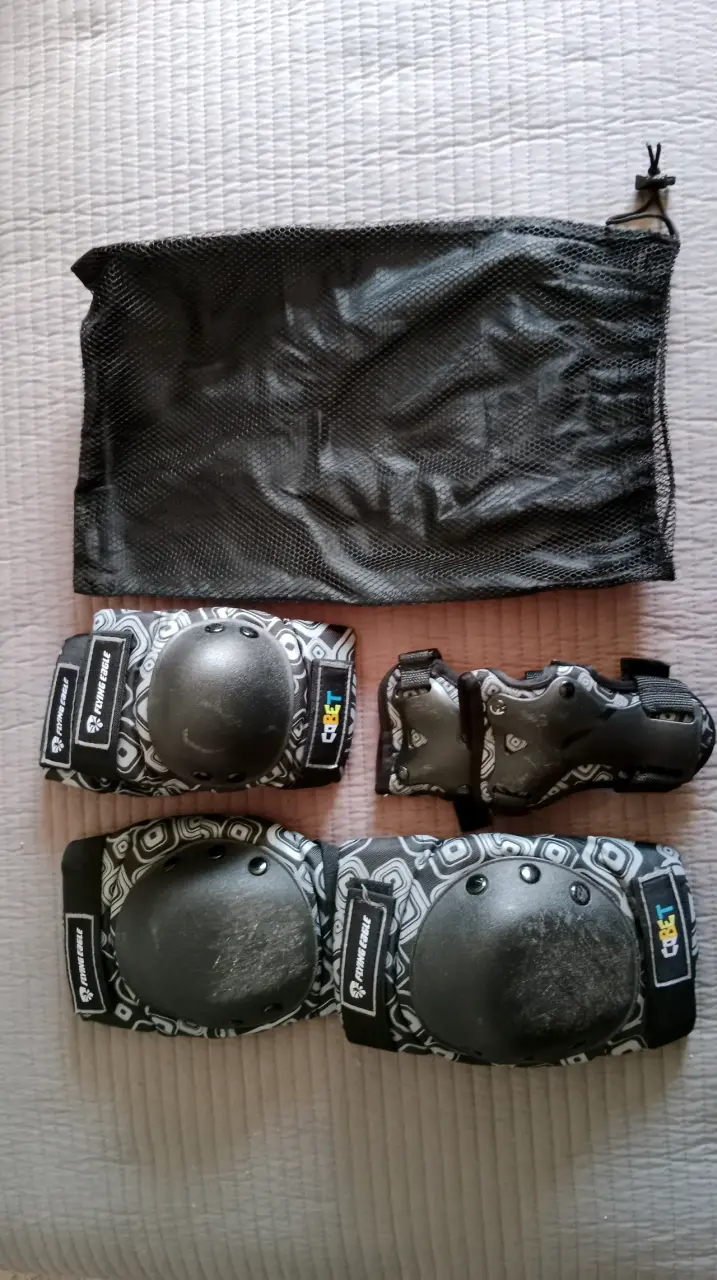 Set de protección para patinaje talla M - 2