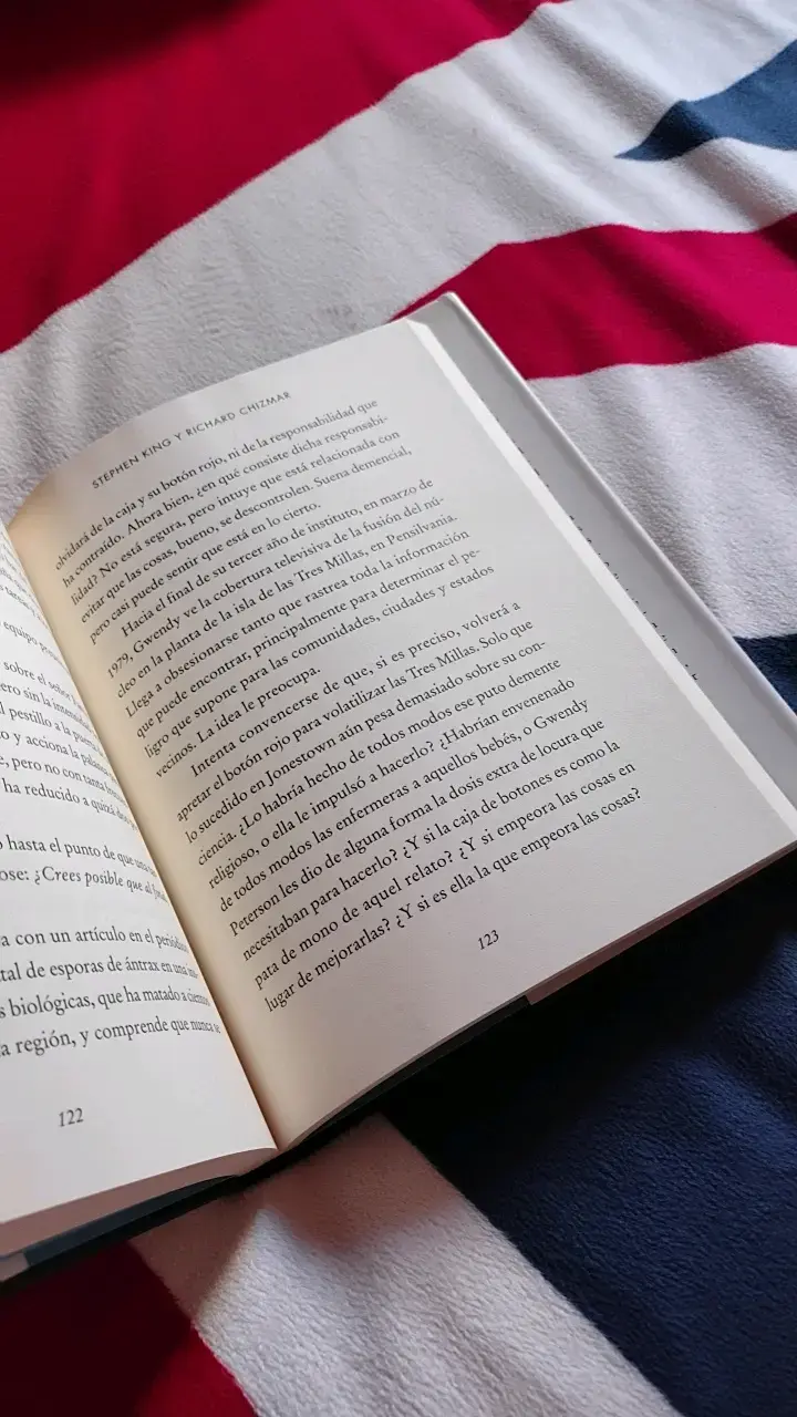 La Caja de Botones de Gwendy de Stephen King y - 5