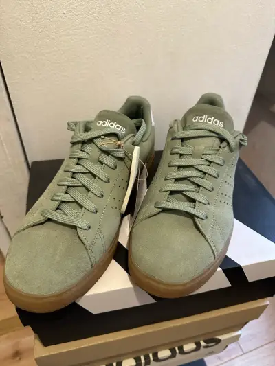 Zapatillas Adidas Advantage 2.0 Verde Oliva - miniatura 1