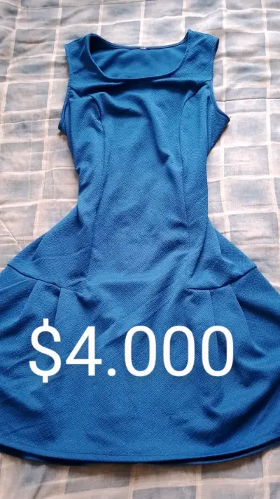 Vestido negro con detalles de cordones talla XL - miniatura 4