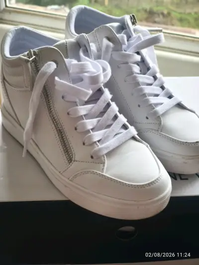Zapatillas blancas con cierre lateral Nine West - miniatura 1