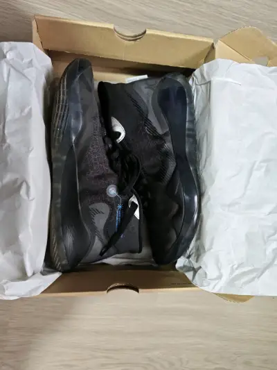 Zapatillas Nike Zoom KD12 negras talla 41 us9.5 - miniatura 2