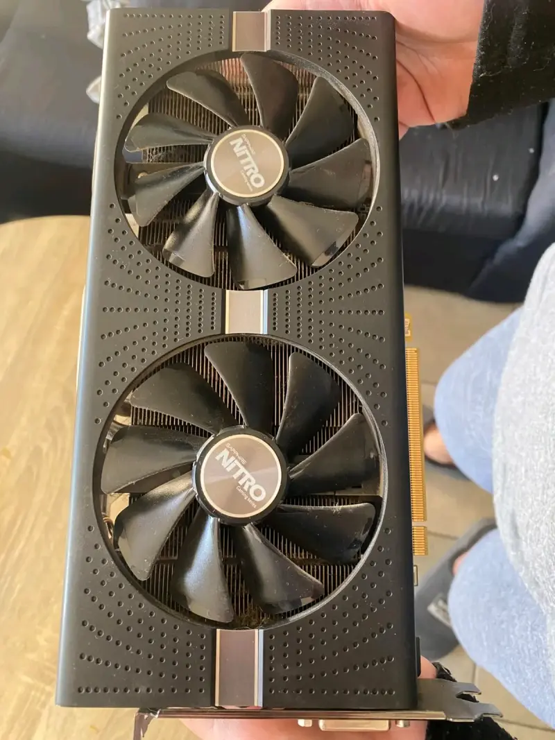 Tarjeta gráfica Sapphire Nitro doble ventilador 4g - 1
