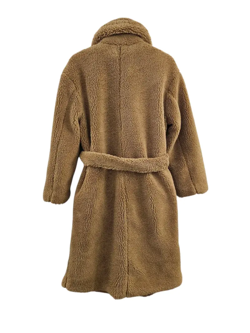 Abrigo peludo color camel Stradivarius talla S - 2