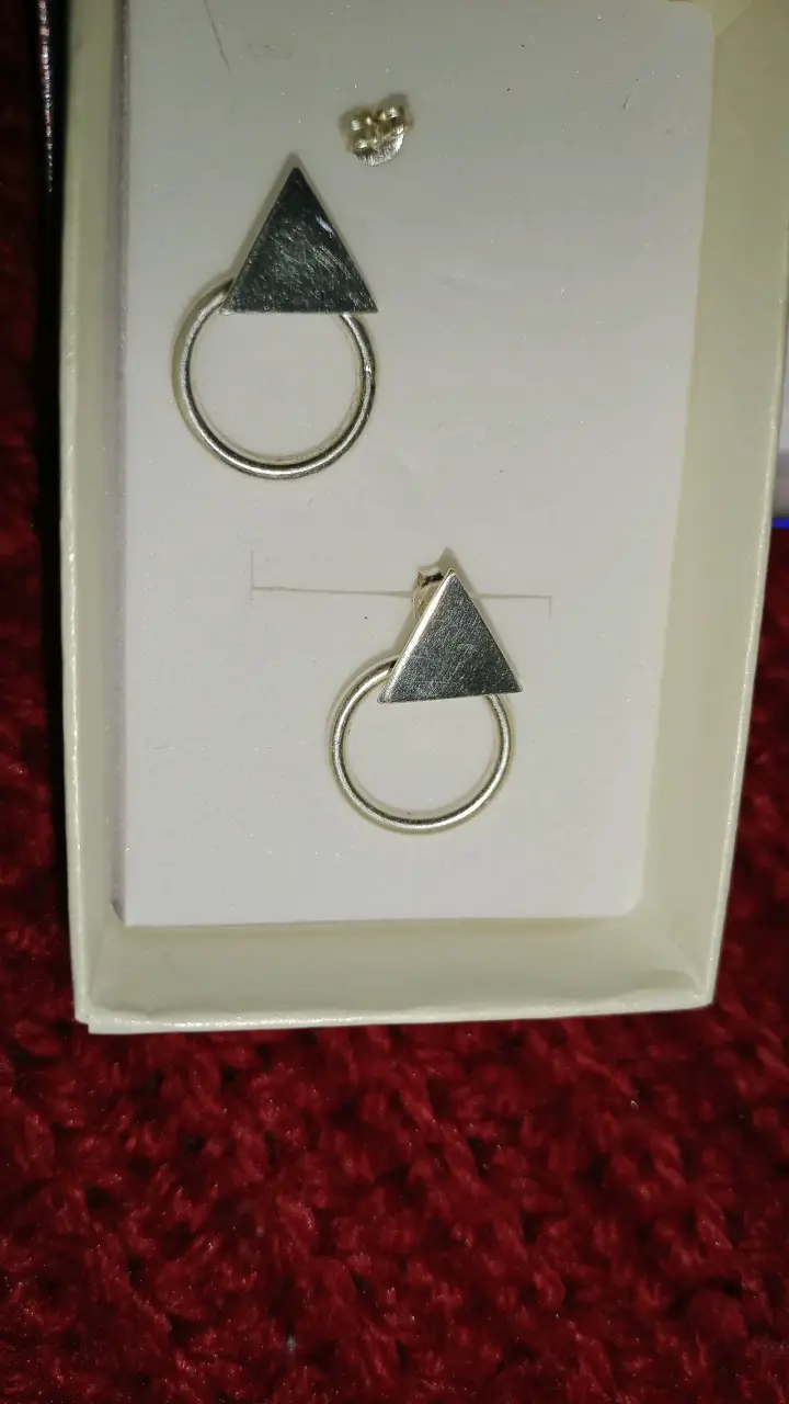 Aros geométricos de plata con triángulo - 2