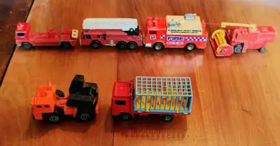 Set 6 vehículos trabajo y bomberos Matchbox - miniatura 1