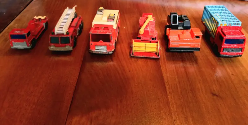 Set 6 vehículos trabajo y bomberos Matchbox - 4