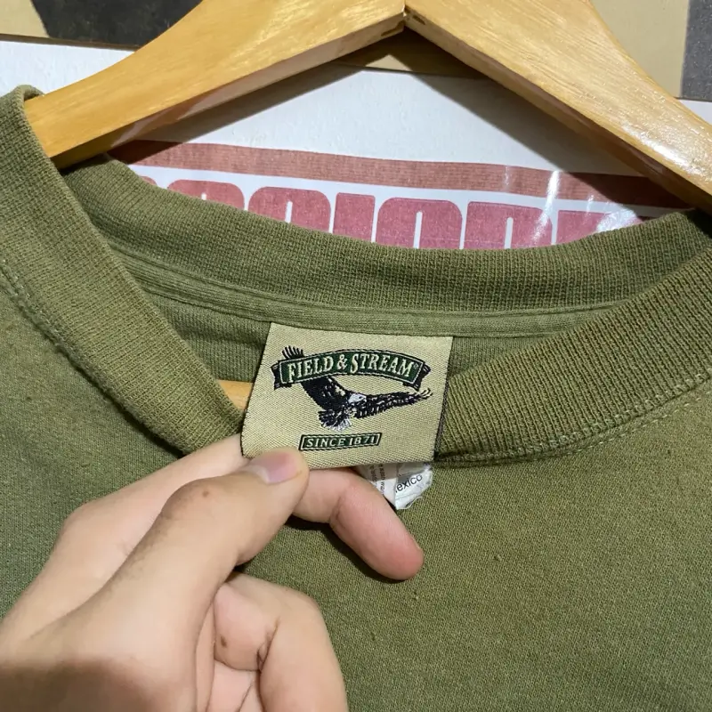 Polerón Vintage Lost Creek con diseño de ciervo - 5