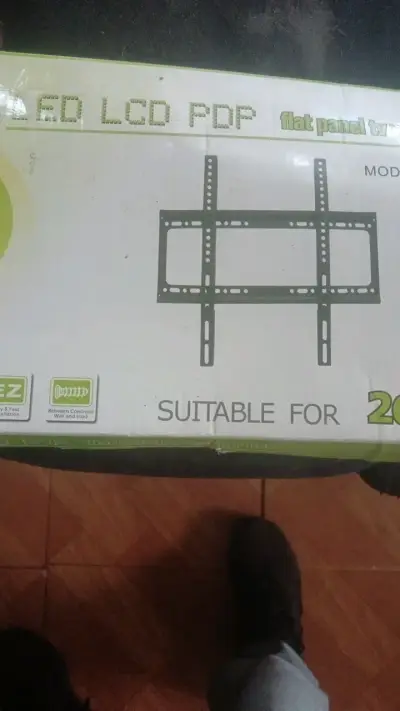 Soporte de pared para TV LED LCD 26-63 pulgadas - miniatura 1