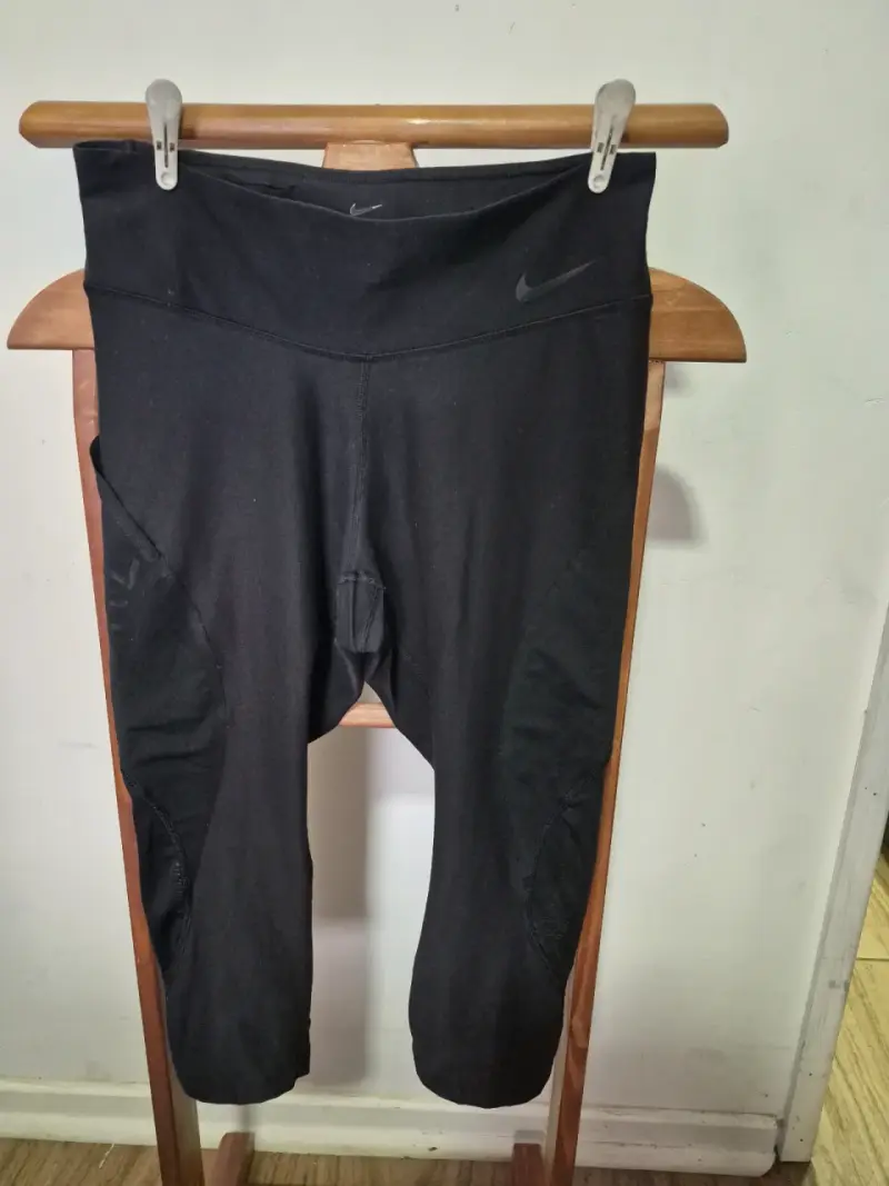 Calzas deportivas negras Nike para mujer - 1