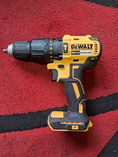 Taladro Inalámbrico DeWalt 20V Max Brushless - miniatura 2