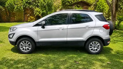 Ford EcoSport SUV 2019 en buen estado - miniatura 3