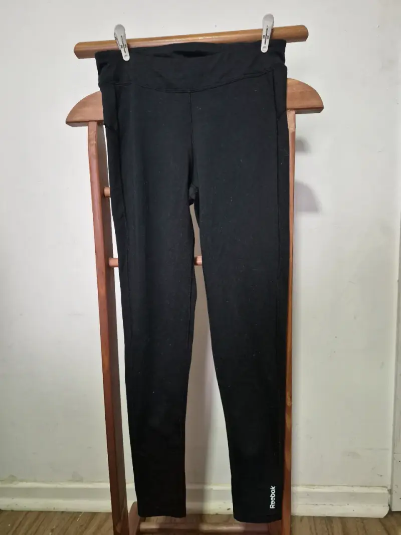 Leggings deportivos negros Reebok para mujer - 2