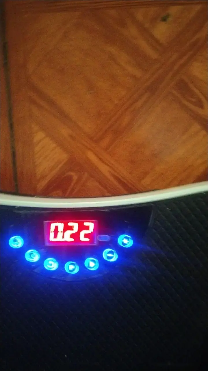 Plataforma vibratoria de ejercicio con pantalla LED - 5