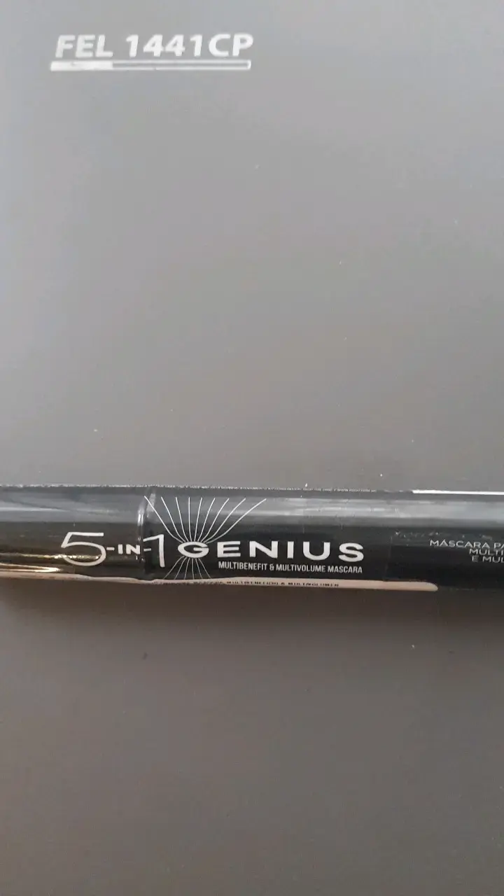 Máscara de Pestañas Avon 5 en 1 Genius - 2