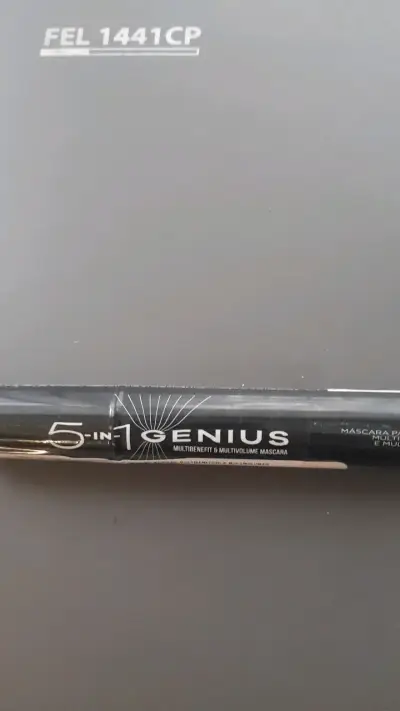 Máscara de Pestañas Avon 5 en 1 Genius - miniatura 2