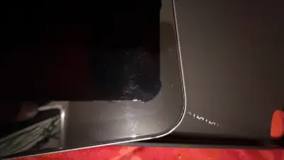 iPad Pro 12.9 pulgadas  con funda y Apple Pencil - miniatura 4