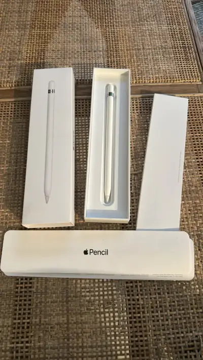 Apple Pencil de segunda generación en caja - miniatura 2