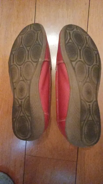 Mocasines rojos de cuero para mujer - miniatura 2