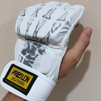 Guantes de MMA Wolon blancos con diseño de huesos - miniatura 4