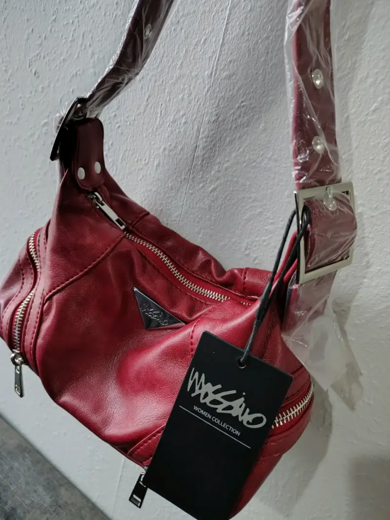 Bolso de cuero rojo Mossimo con correas ajustables - 3