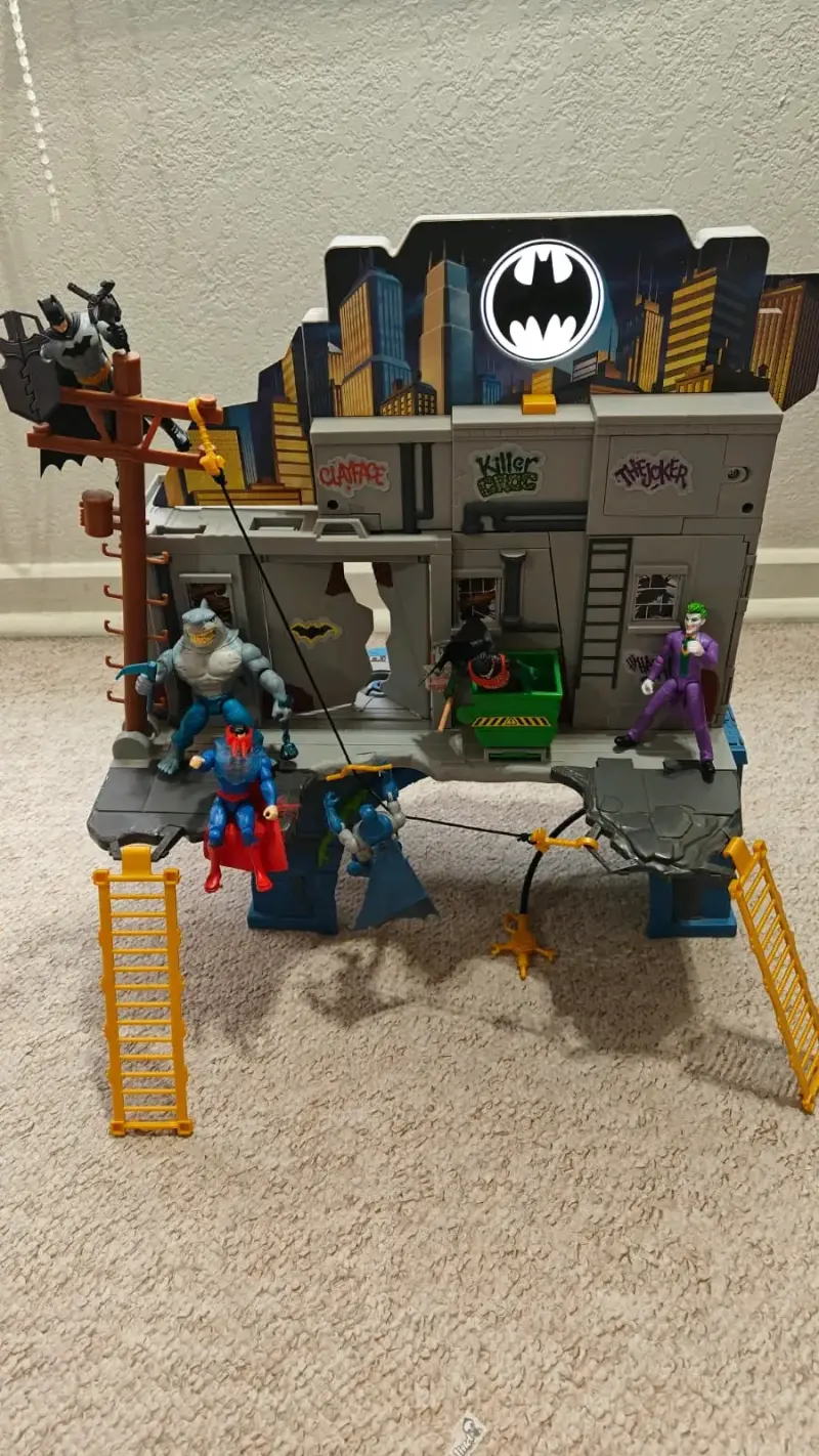 Set de juego Batman con figuras de acción - 1
