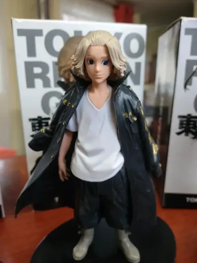 Figuras de acción Tokyo Revengers set de 3 - miniatura 3