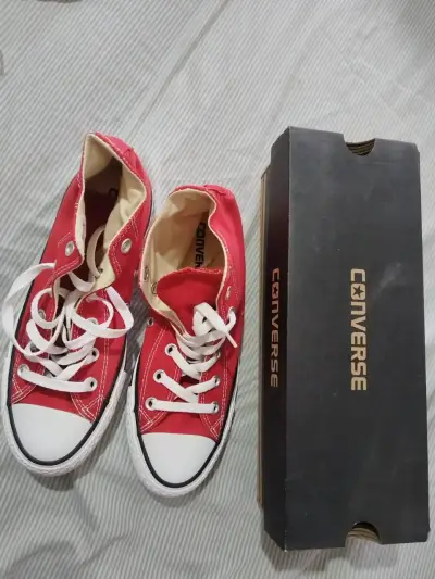 Zapatillas Converse Chuck Taylor Rojas - miniatura 1