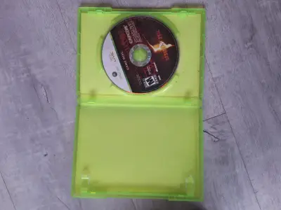 Juego Xbox 360 Resident Evil Gold Edition - miniatura 2