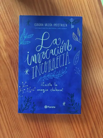 Libro La Invocación Incorrecta de Isidora Urzúa - miniatura 1