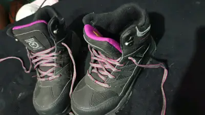 Zapato de seguridsd Skechers negras - miniatura 3