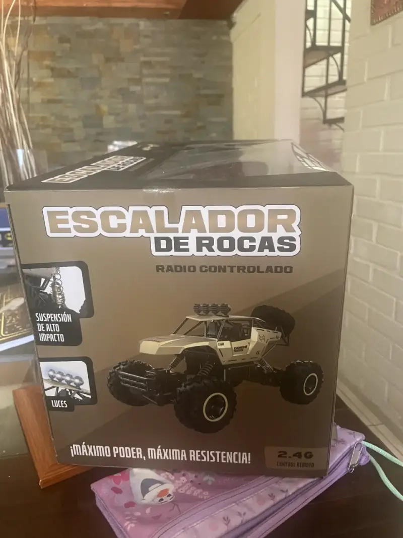 Camión Escalador de Rocas RC 1:12 para Niños - 3