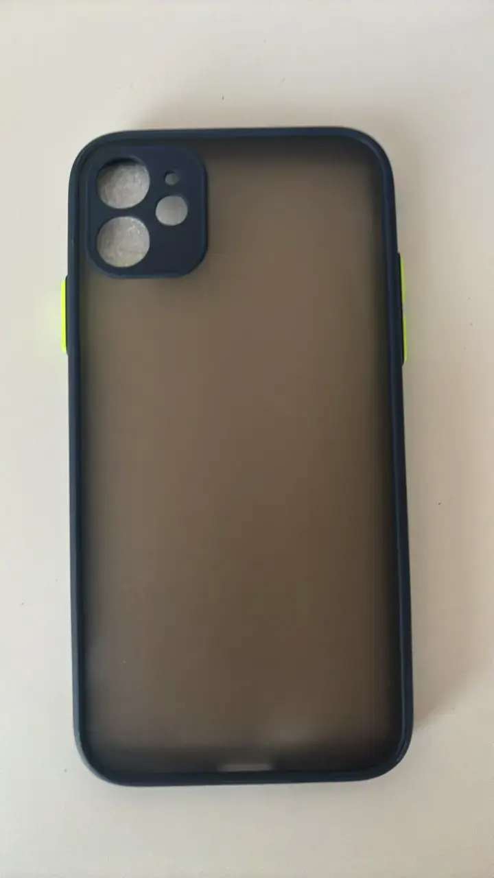 Funda protectora para iPhone 11 - 4