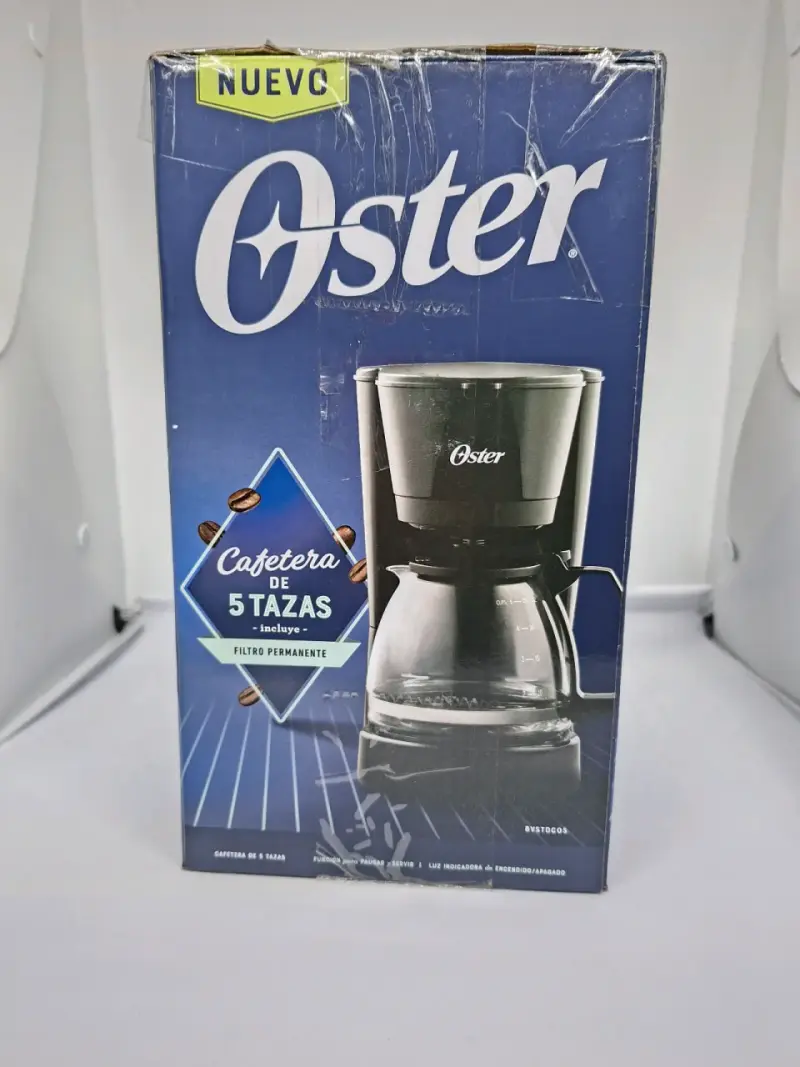 Cafetera Oster de 5 tazas con filtro permanente - 2
