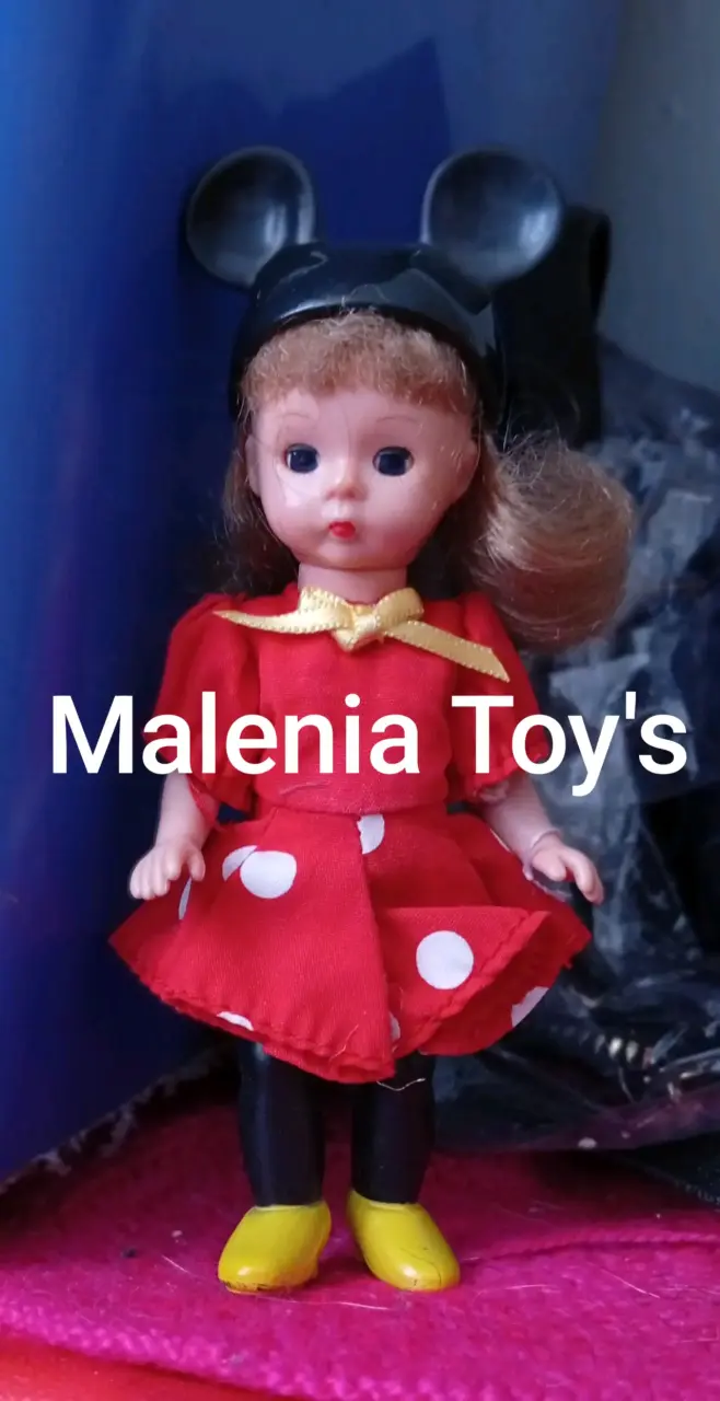 Muñecas de colección Madame Alexander - 2