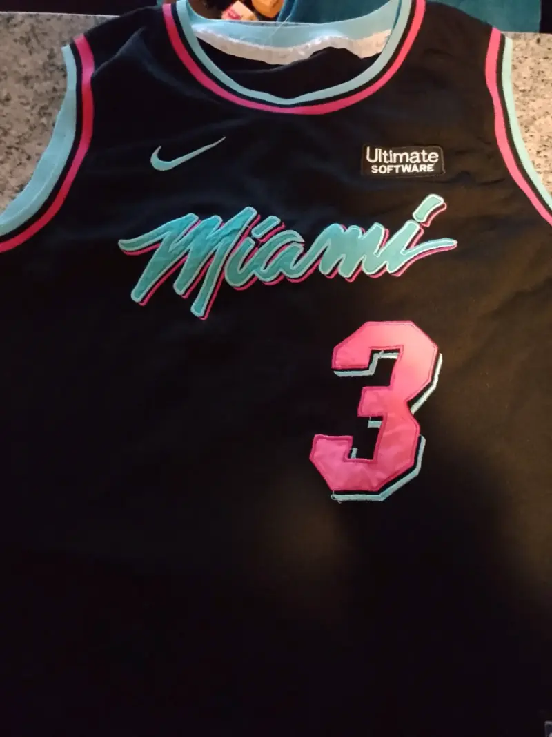 Camiseta de baloncesto Miami Heat Wade - 2