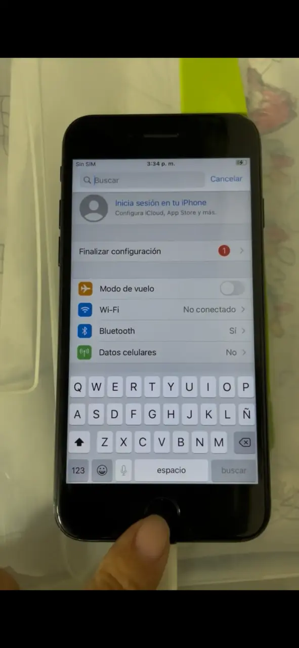iPhone 7 de 128GB en buen estado color negro - 2